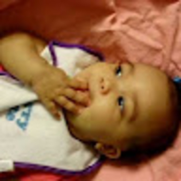 Meet your Posher, Lauren - Picture 1 of 1